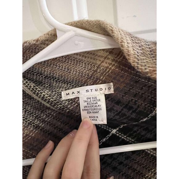 Max Studio Womens Brown Plaid Poncho Wrap Sweater One Size Fall Layering - Picture 3 of 4